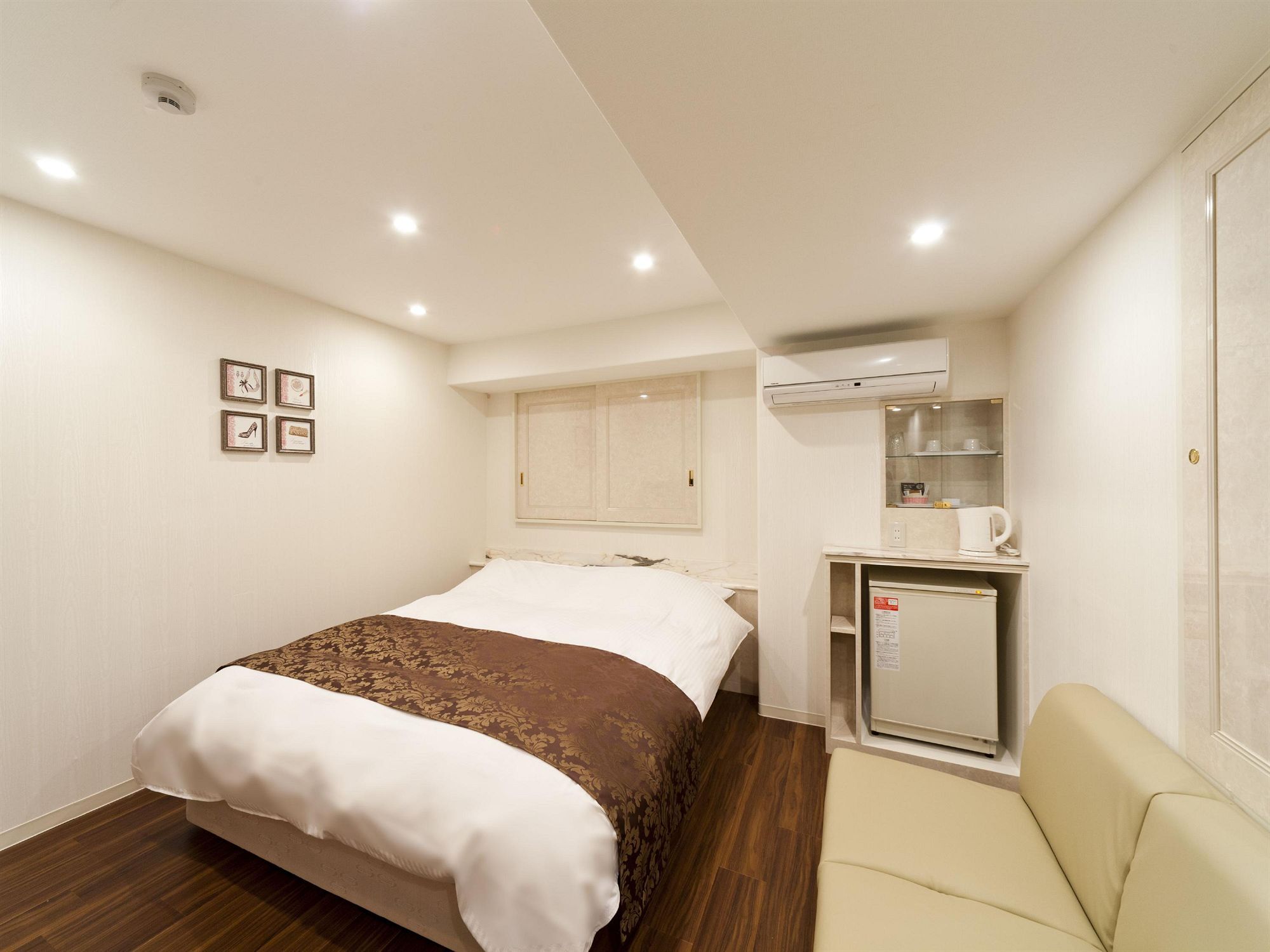Hotel Fine Aroma Tennoji (Adults Only) Osaka Exterior foto